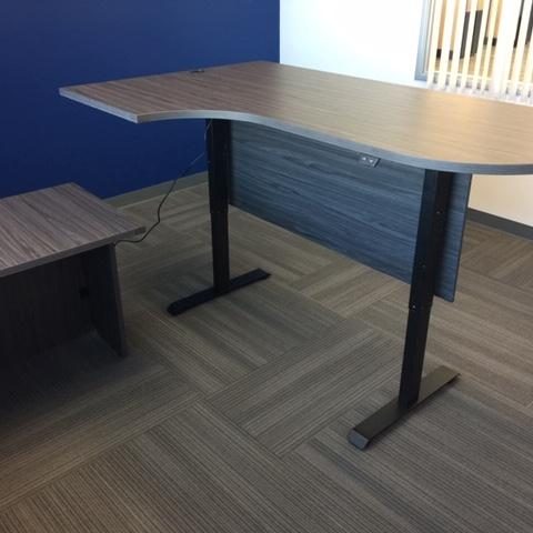Height Adjustable Desk